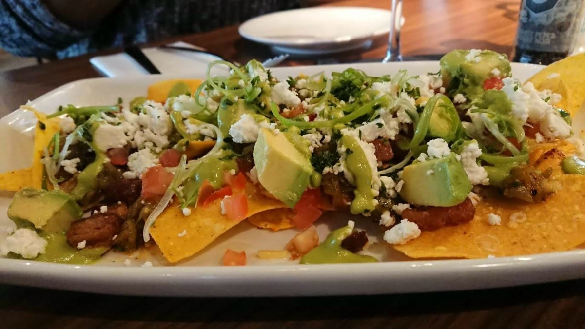 Nacho's avocado chees TGI Fridays