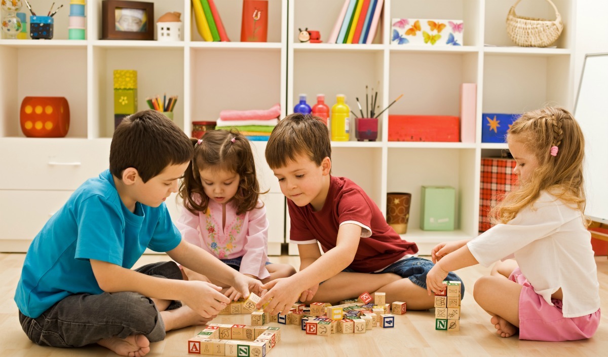 samen spelen, samen leren, Spelend leren voor kinderen