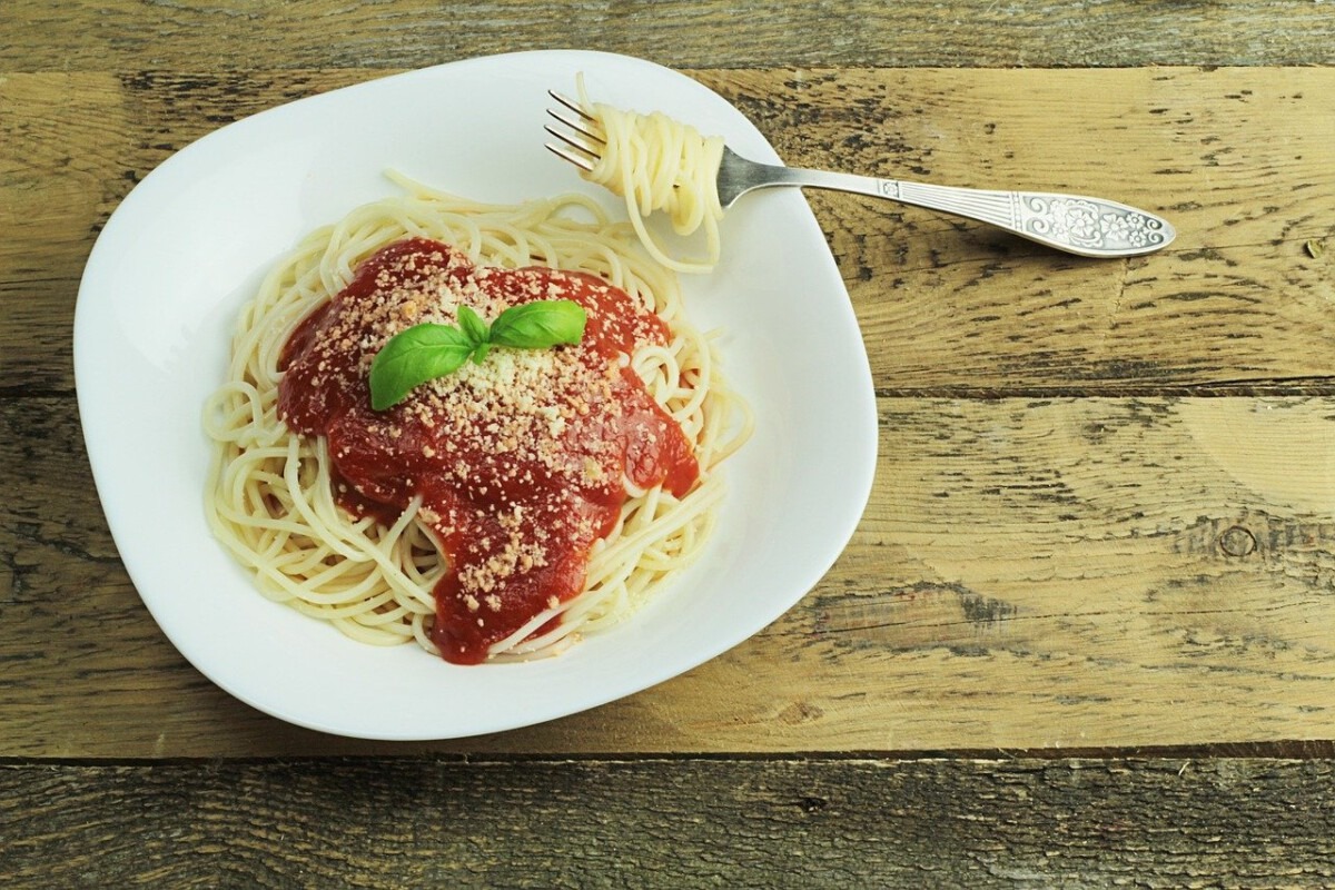 pasta saus vol groenten