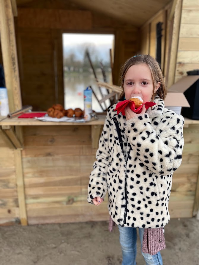 oliebollen lockdown huttenheugte centerparcs