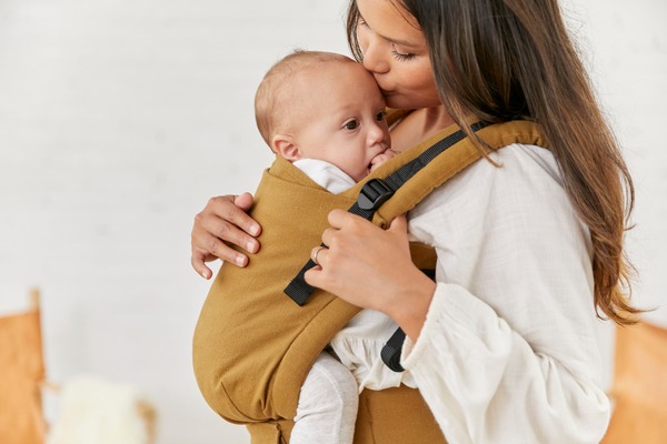 duurzaam ouderschap draagzak baby tula