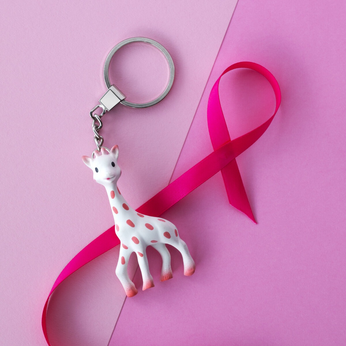 sleutelhanger sophie de giraf pink ribbon