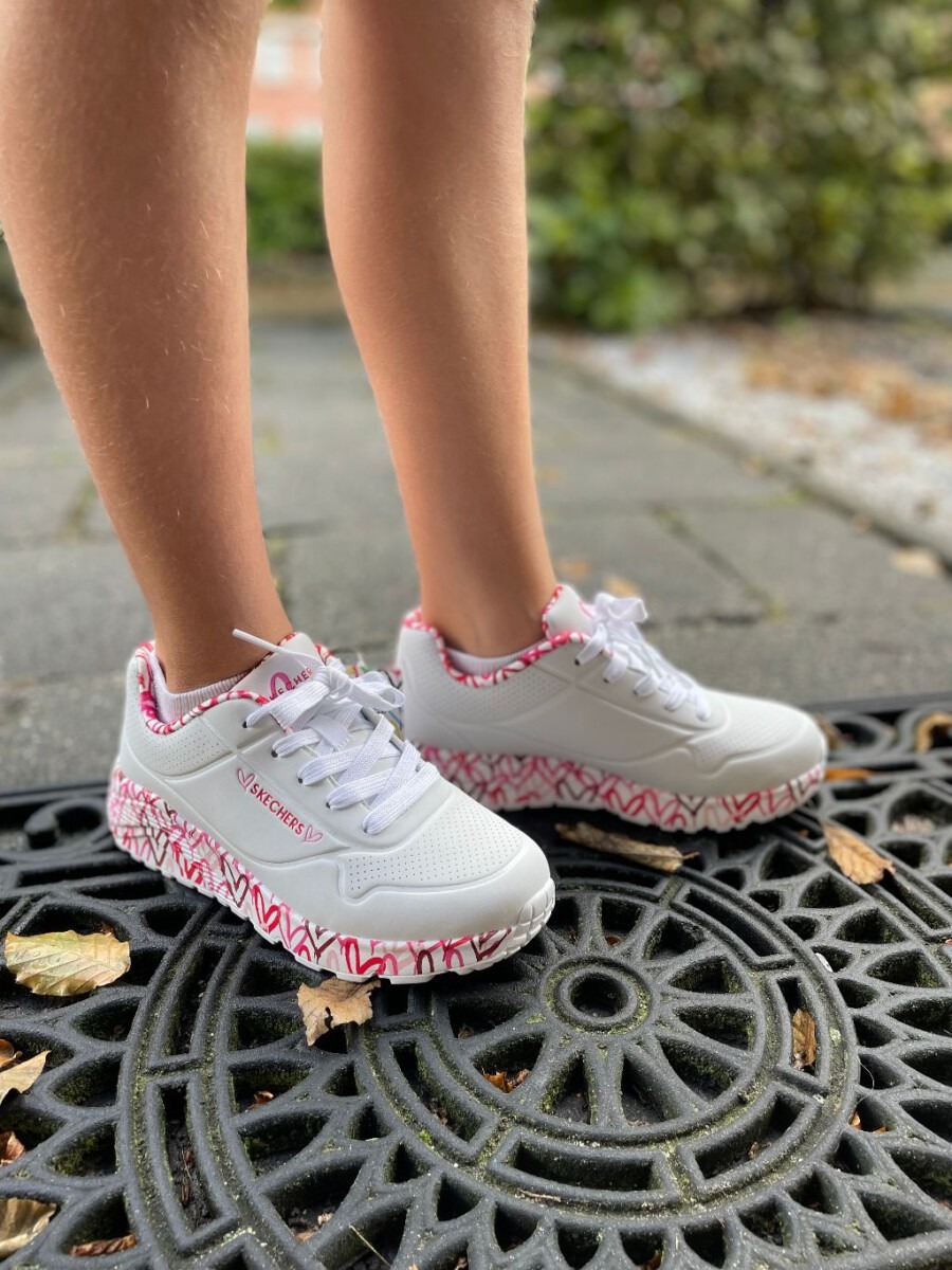 James Goldcrown witte hartjes sneakers skechers