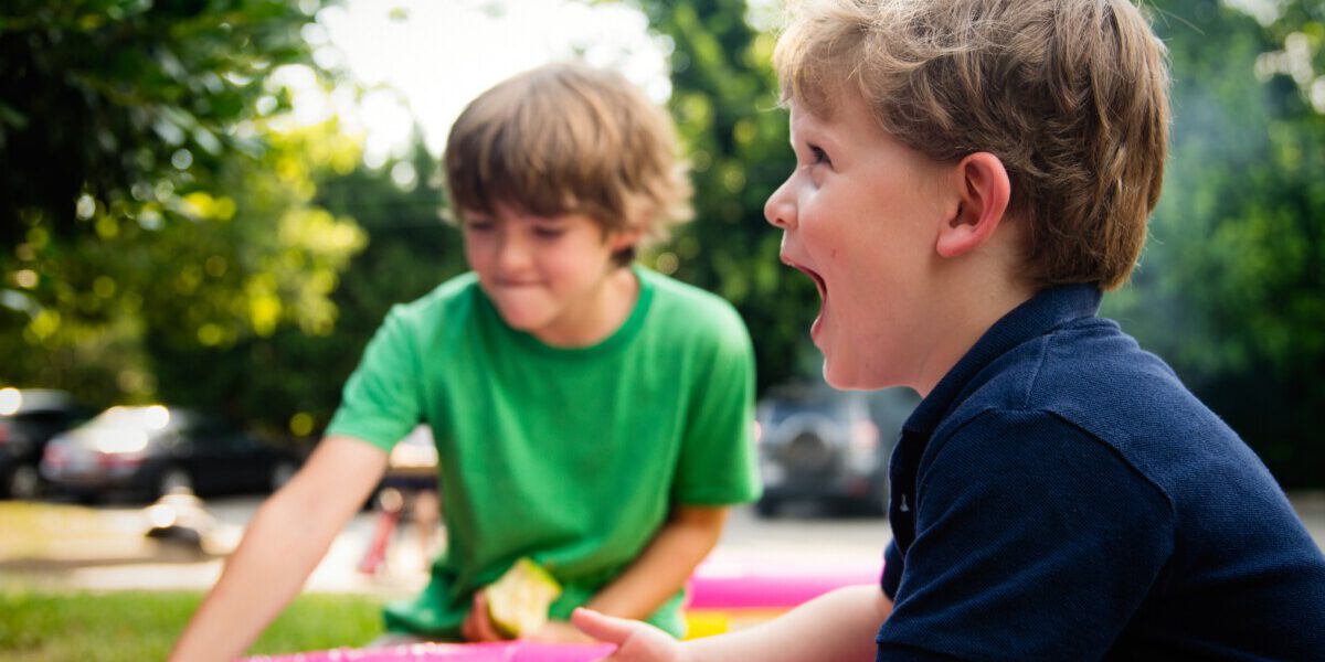Waarom is buitenspelen eigenlijk zo belangrijk voor kinderen?