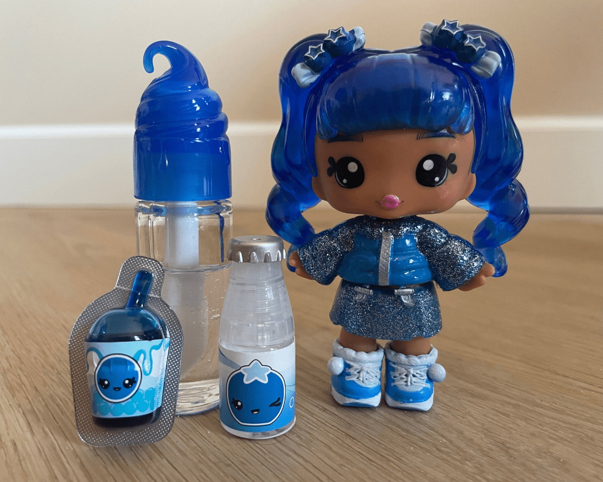 Speelgoed Poppen Minipoppen & Accessoires Minipoppen Yummiland pop met lipglossdiertje - Rory Blueberry