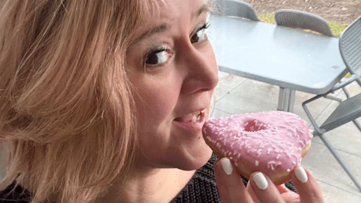 Voorjaarsvakantie op Europarcs de Utrechtse Heuvelrug, aankomst met Valentijn, Valentijnsdonuts