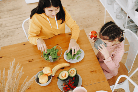 Obesitas bij kinderen hoe je dit als ouder op een liefdevolle manier helpt voorkomen